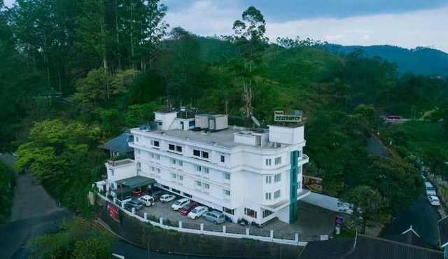 Issacs Residency