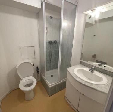 Issy Citea Access dayuse Room - Work and Day Rest Timeshare - 2 min tram - Formule Temps Partagé - Navette ile d'Issy Avenue Paris 92320 espace nuit