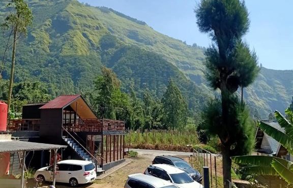 Istana Bromo Resort