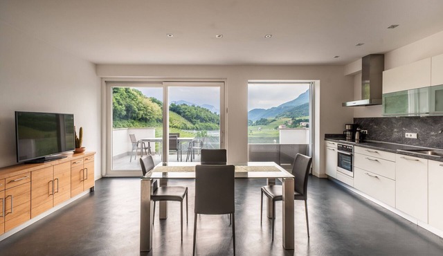 733B Apartment Villa Laurin