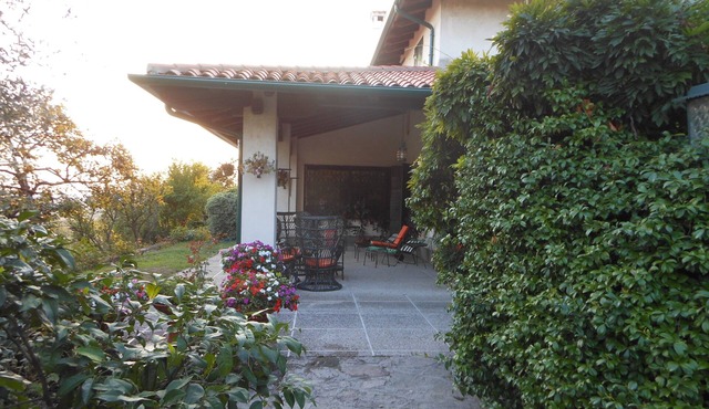 Delightful Villa in the Hills with Pool and Panoramic Views