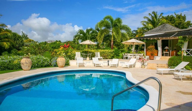Ixora - Four Bedroom Resort, Sleeps 8