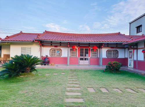 J ancient house