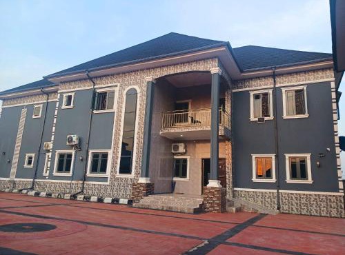 J-D Suites