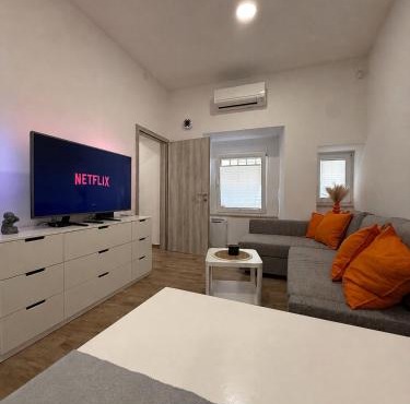 J&J apartment