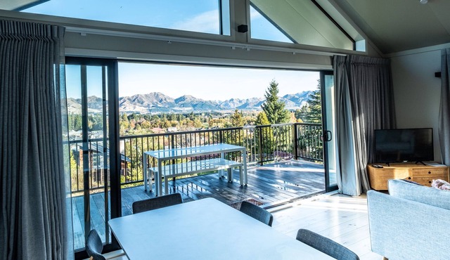 Jacks Lodge - Hanmer Springs Townhouse