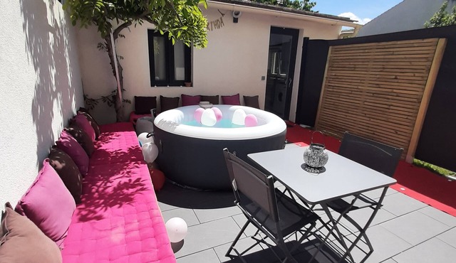 ♥️JACUZZI PRIVATIF (love room, whole apartment, terrace)♥️ NETFLIX
