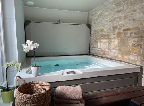 Jacuzzi Spa gîte