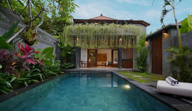 JAPA Suites & Villas