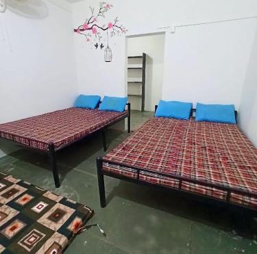 jay malhar bhaktniwas and lodging jejuri