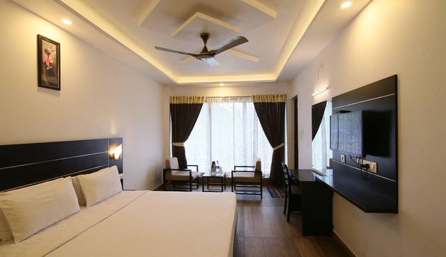 Jays Inn
