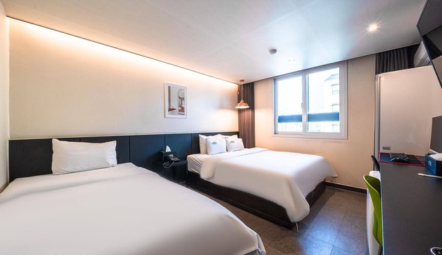 Jecheon View Hotel