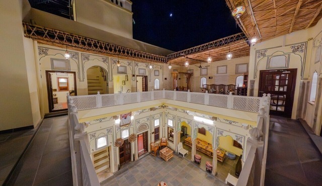 Jeevan Haveli Heritage Hotel And Museum