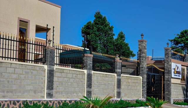 Jengel Studio Apartments Entebbe