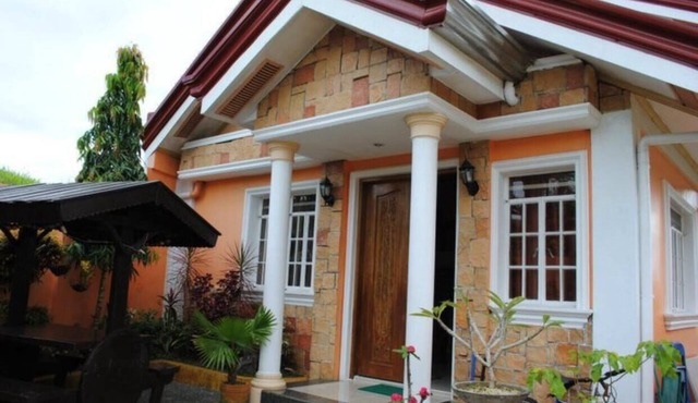 Jennifer's 3-BR Abode with swimming pool in Tagaytay City
