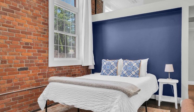 Jennifer's Stylish Downtown Brick Foundry Escape