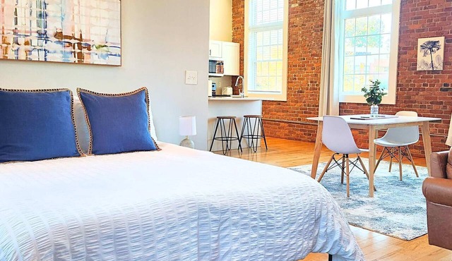 Jennifer’s Riverfront Loft | State House Views