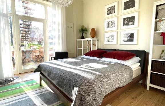 JETHON Studio-Appartement im Grünen
