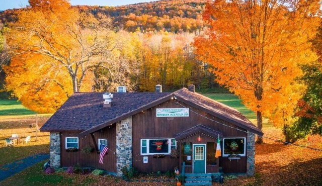 Jimmy OConnors Windham Mountain Inn