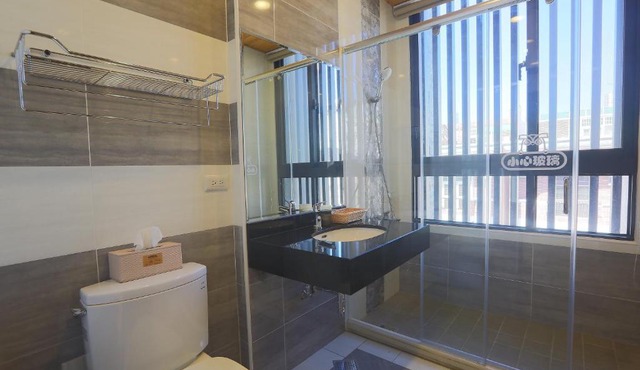 Jinqiao B&B