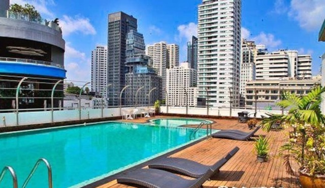 JJ SUITES · Large Renov@ted Suite 3BDR/6 Per, Nightlife Soi 11