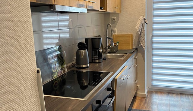 Job and Sleep – Accommodation for Tradespeople, Travelers & Explorers