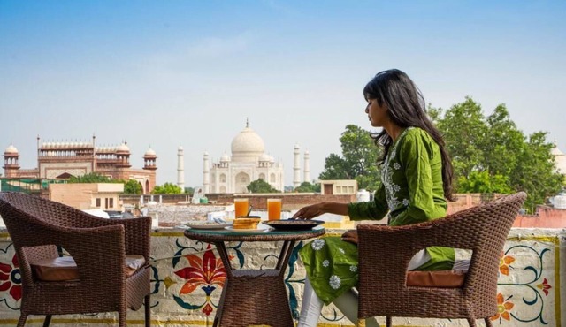 Joey's Hostel Agra