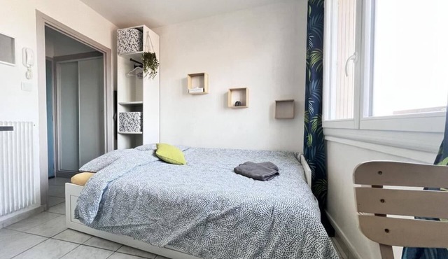Joli Studio Vers les Thermes, Pour Séjour Détente