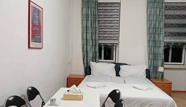 Joyful 2BR Apt. @ Millenium Tower and The Danube
