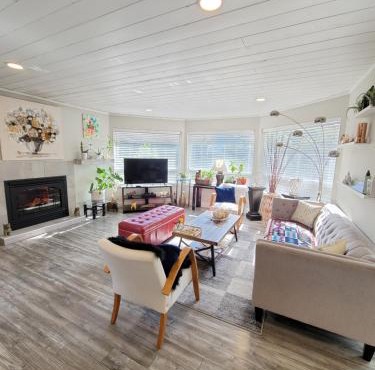 JoyVeal’s Homey Place