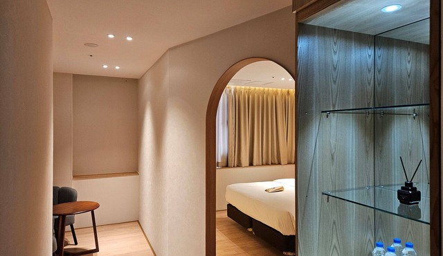 JungGam Hotel