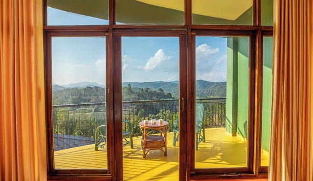 Jungle Edge Resort