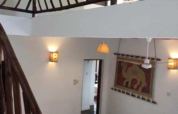 Junior Cottage