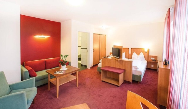 Junior Suite with Kichenette