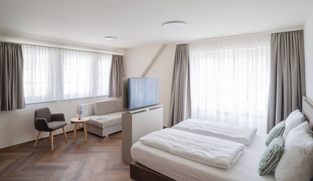 Junior suite with shower and WC