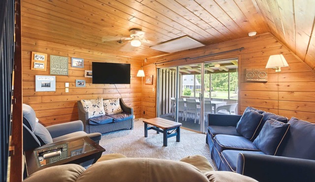 Juniper Presents: Chalet #80 Family Fun w Pools & Resort Perks