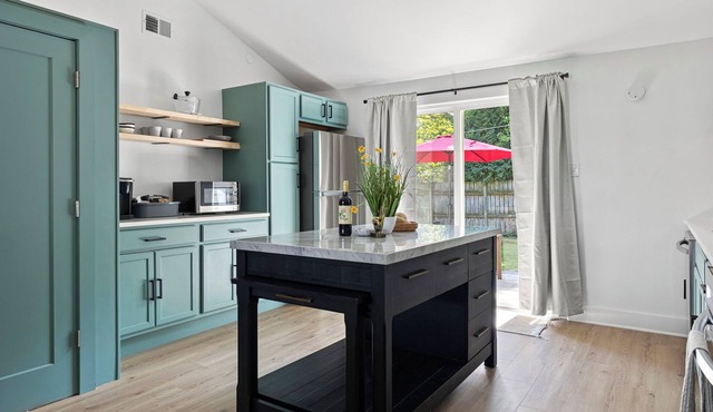Juniper Presents: The Calista, A Newly Renovated Retreat near Beaches