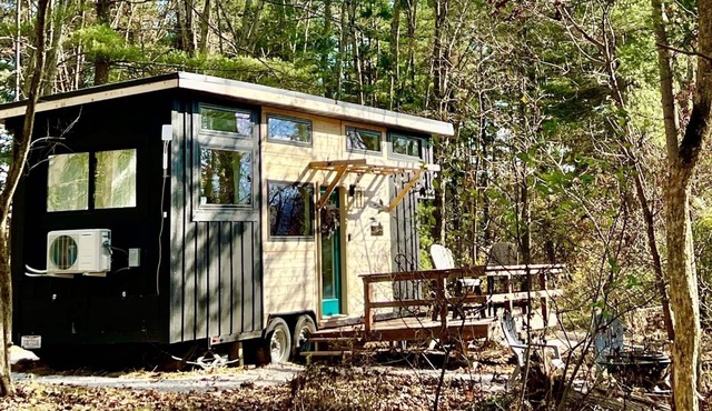 Juniper Tiny House by The Lake