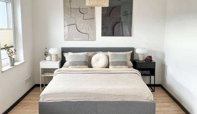 JUPAS° | Soho Home - Smart & Netflix