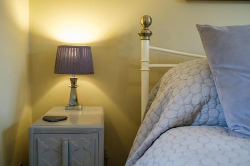 Just a Minim - quaint studio in beautiful rural location