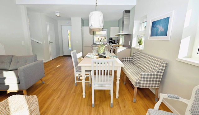 Just a short walk to the beach: Your vacation rental at Ostseehof Behrensdorf