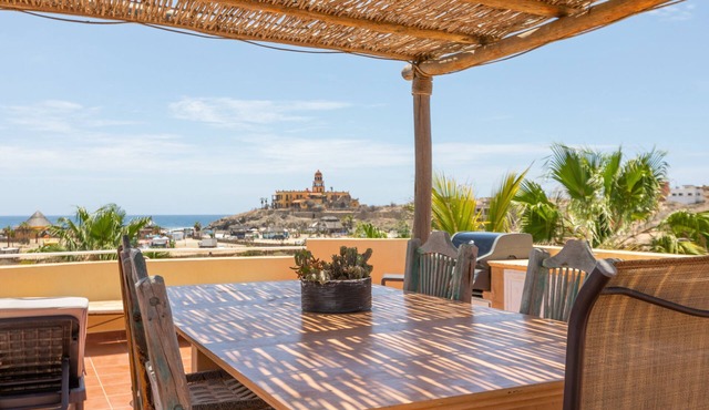 Just steps from the Beach; Panoramic ocean views from private rooftop balcony!