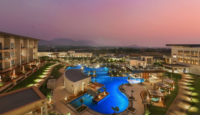 JW Marriott Bengaluru Prestige Golfshire Resort & Spa
