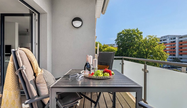 Küstenglück - Shower room, covered balcony, garden furniture, TV, parking space