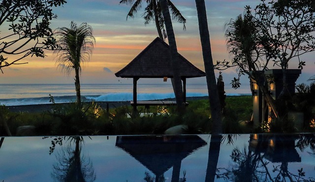K Ko Surf Village