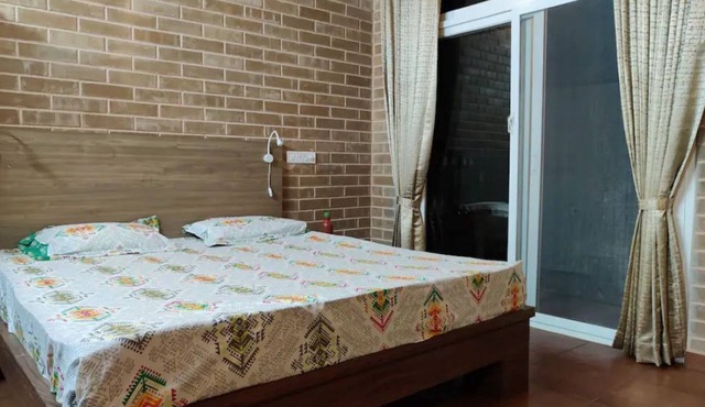 Kabini Earthern Cottages Lakeside Farmstay