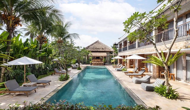 Kahayana Suites