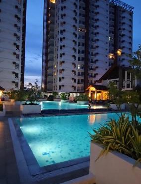 Kai's Luxe Balcony Suite at Royal Oceancrest Mactan