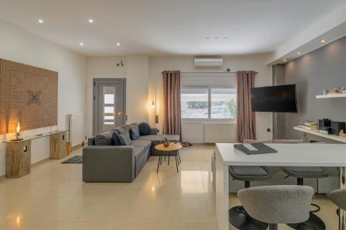 Kalafatis Downtown Apartment
