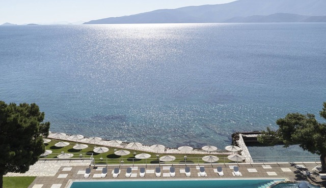 Kalamaki Beach Resort
